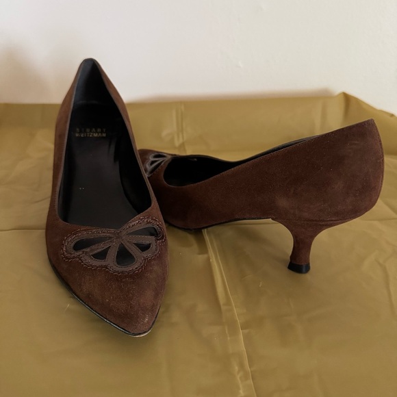 STUART WEITZMAN Suede Kitten Heels, 6.5 Women’s - Picture 6 of 9